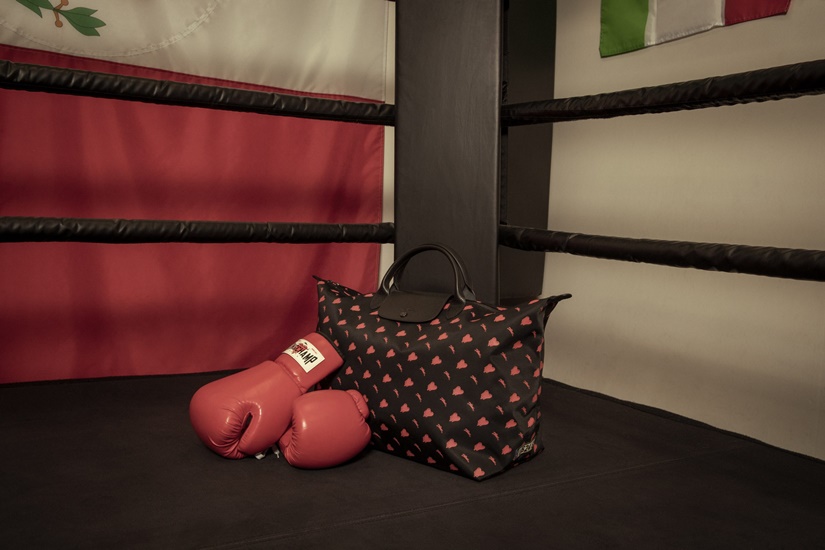 
Longchamp x Emotionally Unavailable 聯乘系列