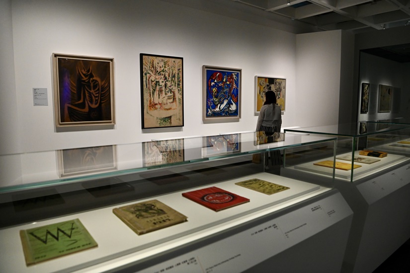 法國五月藝術節《超現實之外—巴黎龐比度中心藏品展》