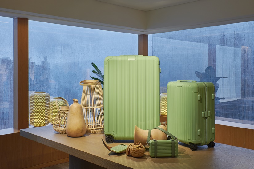 RIMOWA X CHAOS