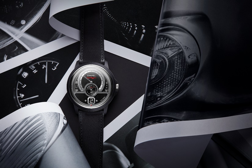 CHANEL Monsieur. Superleggera Edition