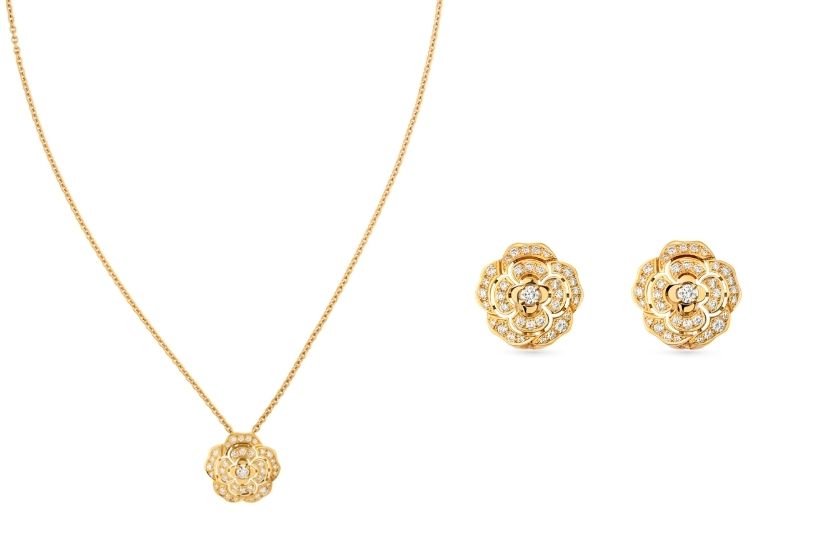 CHANEL Bouton de Camélia
