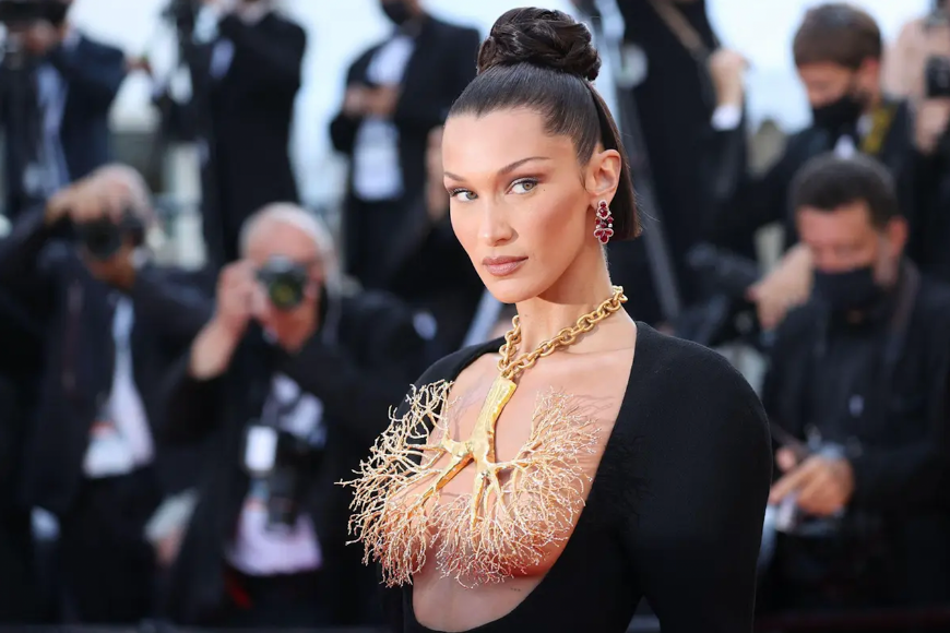 bella hadid nose plastic surgery