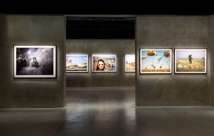 Armani/Silos 展覽館新展覽:匯聚10位國際攝影師,鏡頭下的不一樣視角