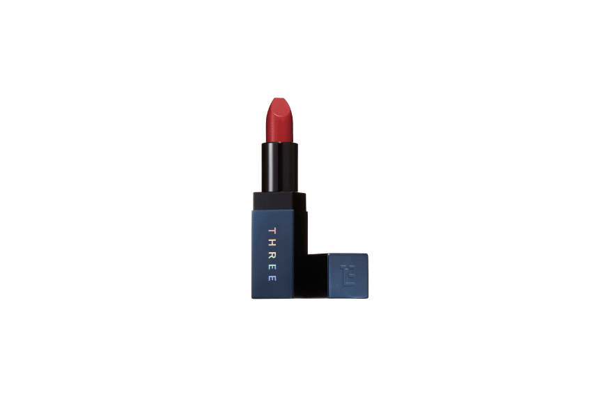 Pantone 2023 Viva Magenta Makeup